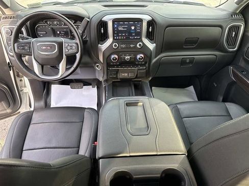 Used 2022 GMC Sierra 1500 SLT AWD/4WD image 21