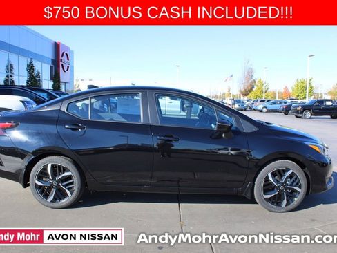 New 2025 Nissan Versa SR w/ Trunk Package image 3