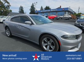 Used 2017 Dodge Charger SXT image 1
