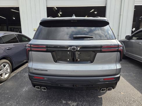 New 2026 Chevrolet Traverse LT w/ Midnight/Sport Edition image 4