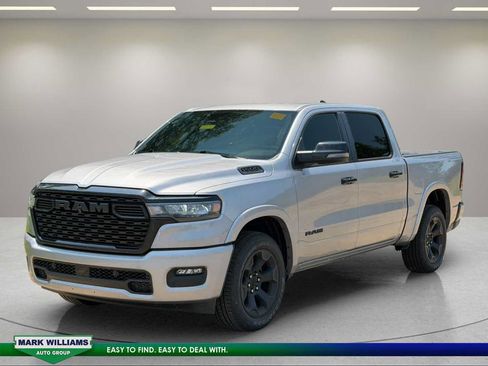 Used 2026 RAM 1500 Big Horn AWD/4WD image 2