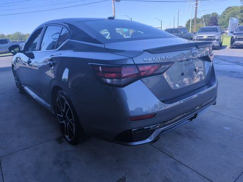 Used 2024 Nissan Sentra SR FWD image 5