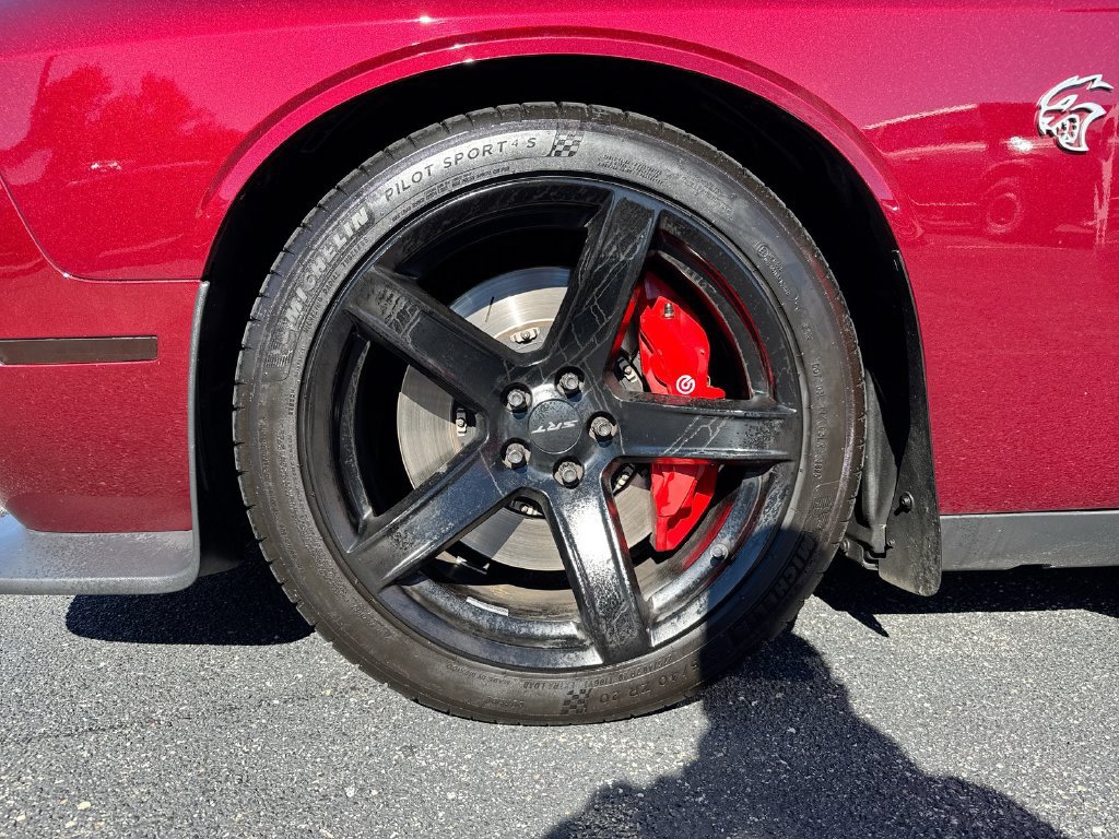 Used 2019 Dodge Challenger SRT Hellcat RWD image 26