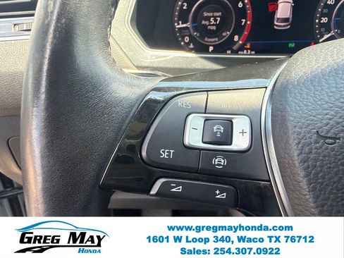 Used 2019 Volkswagen Tiguan SEL FWD image 17