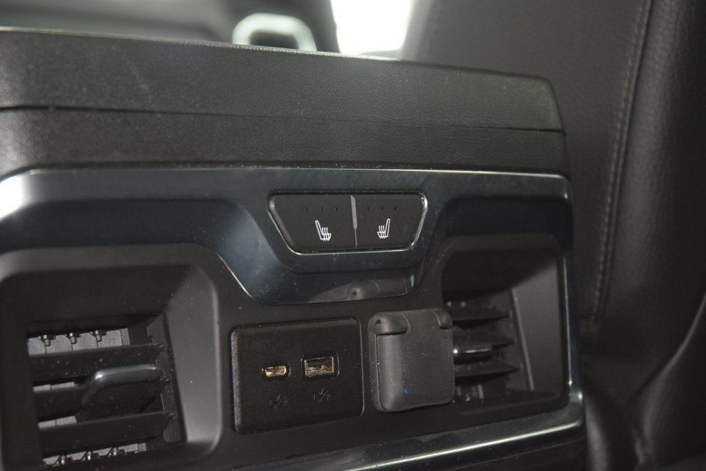 Used 2023 GMC Sierra 3500 Denali AWD/4WD image 40