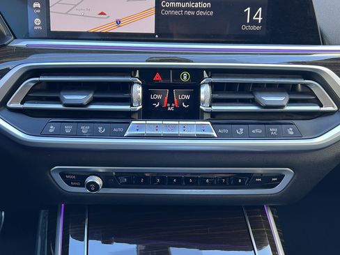 Used 2021 BMW X7 xDrive40i w/ M Sport Package image 35