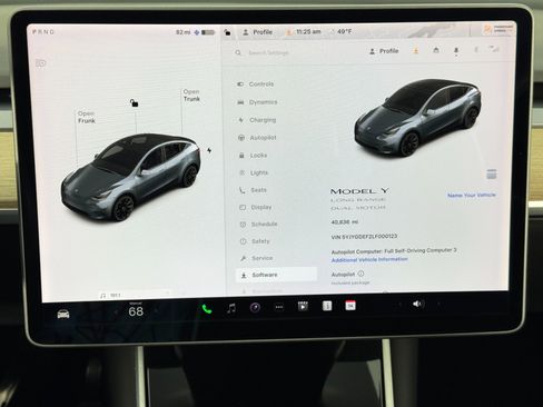 Used 2020 Tesla Model Y Performance image 29