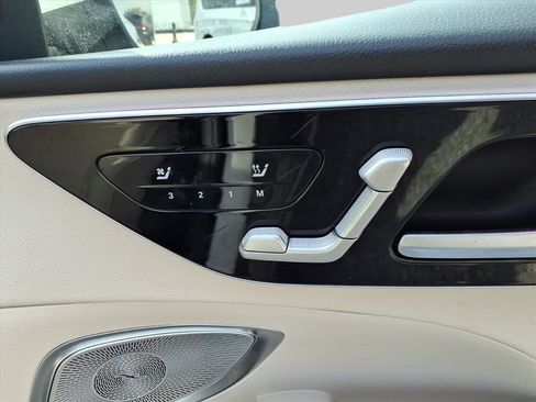 Used 2022 Mercedes-Benz C 300 4MATIC Sedan w/ Exclusive Trim Package image 23