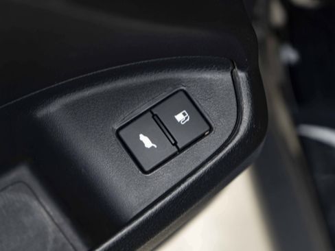 Used 2025 Honda Passport EX-L image 38