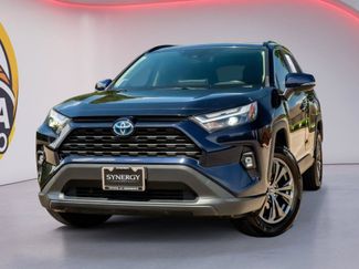 Used 2022 Toyota RAV4 XLE Premium AWD/4WD video 1