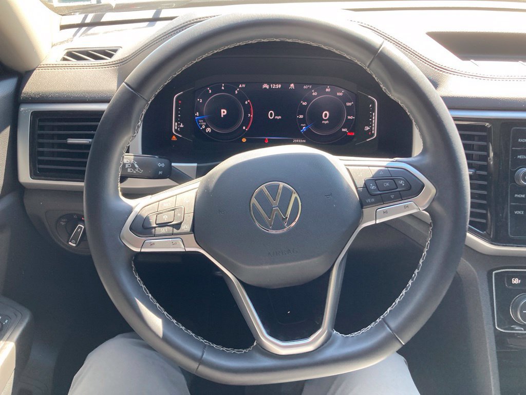 Used 2023 Volkswagen Atlas SE w/ Panoramic Sunroof Package AWD/4WD image 15