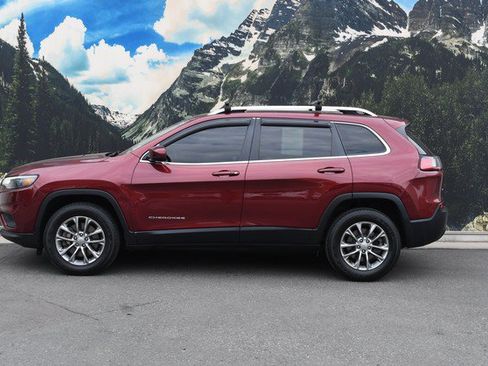 Used 2020 Jeep Cherokee Latitude Plus AWD/4WD image 7