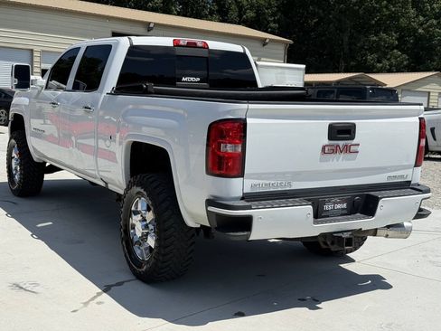 Used 2016 GMC Sierra 3500 Denali w/ Duramax Plus Package AWD/4WD image 5