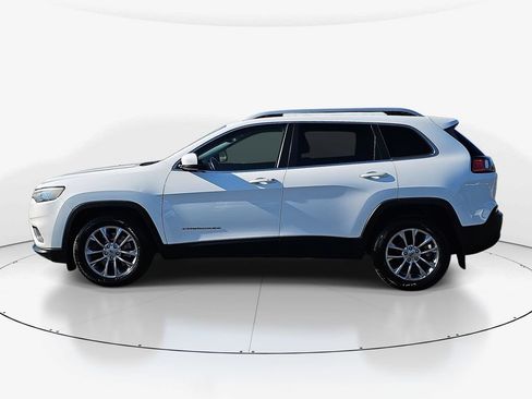 Used 2019 Jeep Cherokee Latitude Plus w/ Comfort/Convenience Group image 9