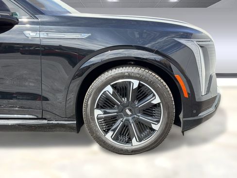 New 2026 Cadillac Escalade IQ Sport 1 w/ LPO, Floor Liner Package AWD/4WD image 10