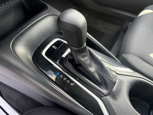 Used 2024 Toyota Corolla LE image 19