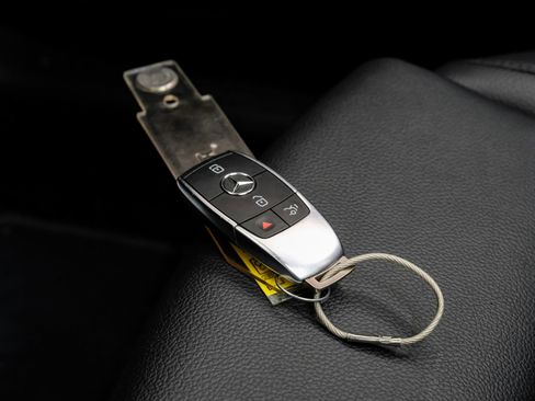 Used 2025 Mercedes-Benz CLA 250 4MATIC image 57