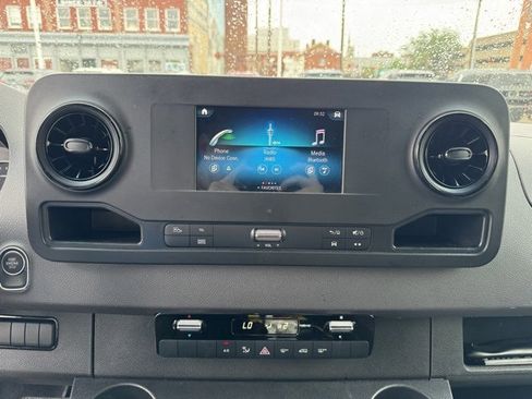 Used 2023 Mercedes-Benz Sprinter 3500 image 12