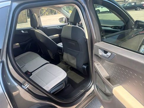 Used 2020 Ford Escape SE AWD/4WD image 17