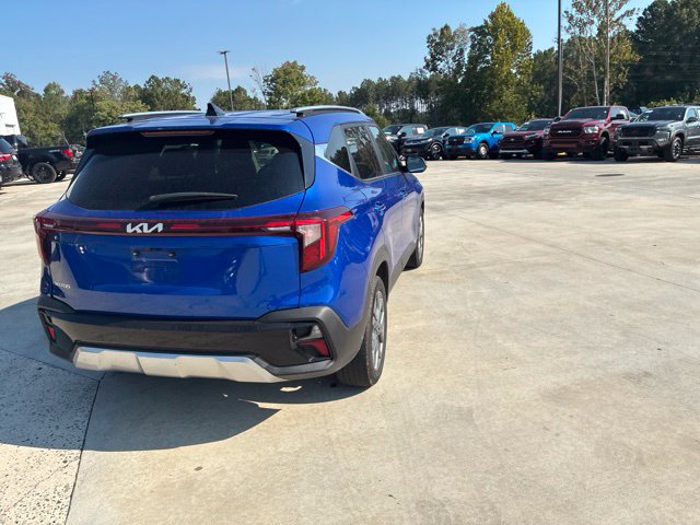 Used 2024 Kia Seltos S FWD image 21