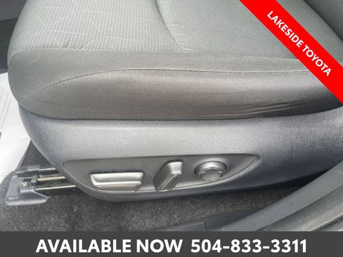 Used 2024 Toyota RAV4 XLE AWD/4WD image 26