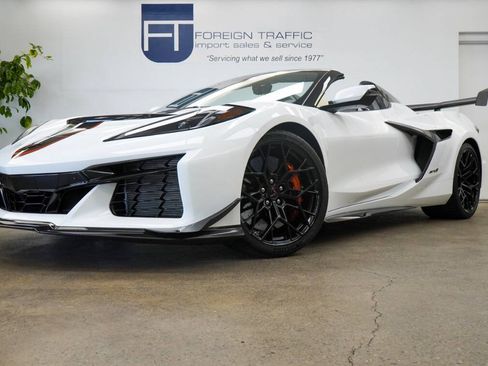 Used 2026 Chevrolet Corvette ZR1 w/ ZR1 Carbon Fiber Aero Package RWD image 34