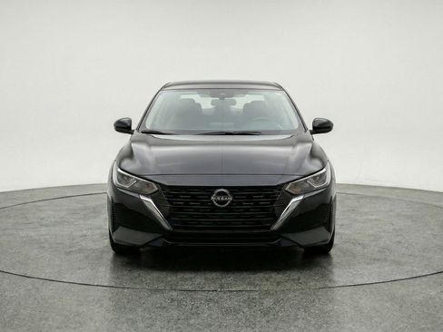 Used 2025 Nissan Sentra SV FWD image 2