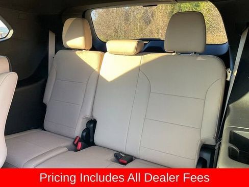 New 2026 Buick Enclave Preferred w/ Power Package FWD image 13