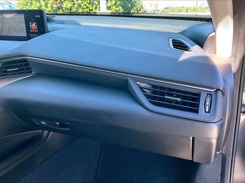 Used 2021 Acura TLX w/ Technology Package image 17