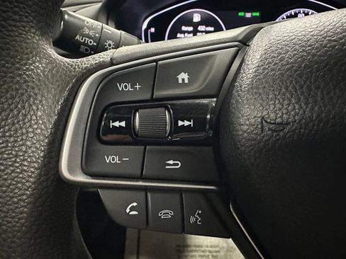 Used 2020 Honda Accord EX image 19
