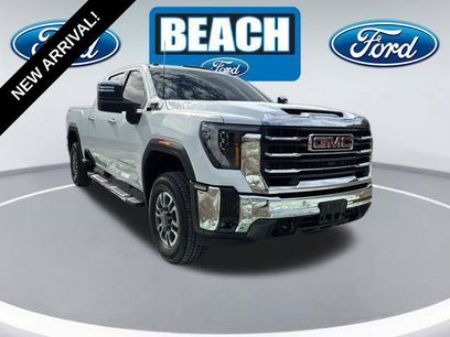 Used 2025 GMC Sierra 2500 SLT w/ SLT Premium Package