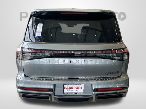 New 2026 INFINITI QX80 4WD w/ Sport Exterior Package image 21