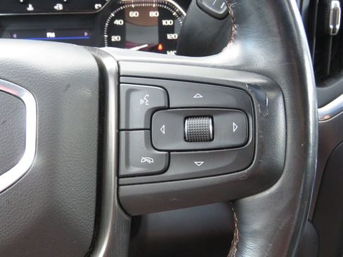 Used 2021 GMC Sierra 1500 AT4 w/ AT4 Preferred Package AWD/4WD image 22