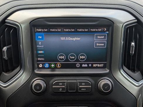 Used 2021 Chevrolet Silverado 1500 LT image 11