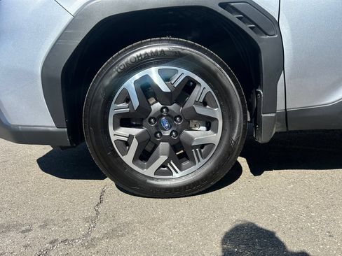 Used 2026 Subaru Forester Premium AWD/4WD image 22
