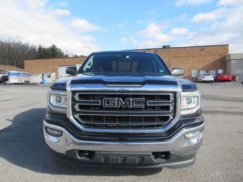 Used 2017 GMC Sierra 1500 SLE w/ SLE Value Package image 9