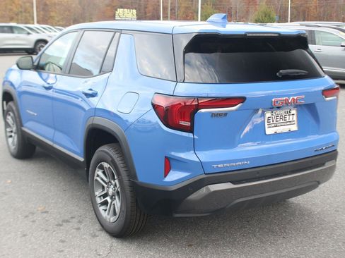 New 2026 GMC Terrain Elevation image 11