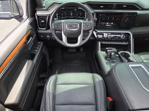 Used 2022 GMC Sierra 1500 Denali w/ Denali Reserve Package AWD/4WD image 28