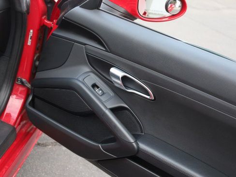 Used 2017 Porsche 718 Boxster S RWD image 43