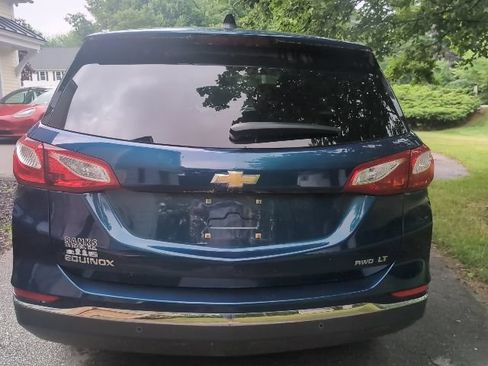 Used 2021 Chevrolet Equinox LT AWD/4WD image 8