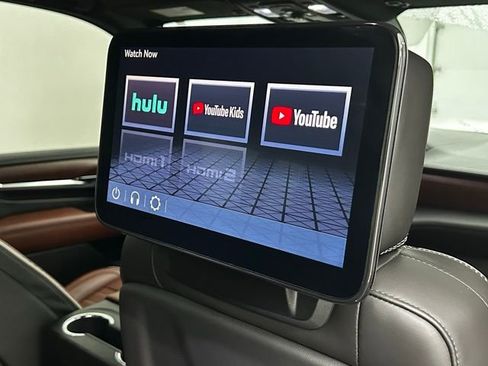 Used 2024 GMC Yukon XL Denali Ultimate image 16