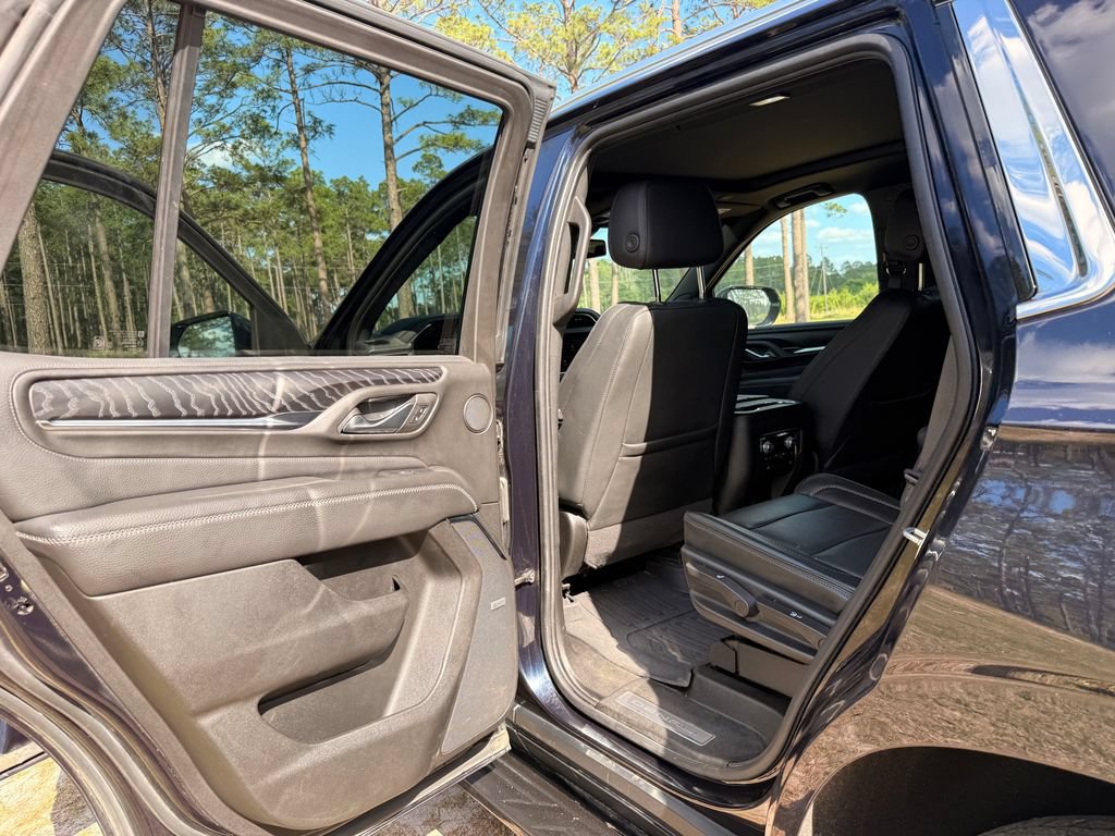 Used 2023 GMC Yukon Denali w/ LPO, Floor Liner Package AWD/4WD image 24