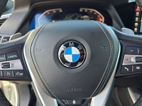 Used 2023 BMW X5 xDrive40i w/ Parking Assistance Package AWD/4WD image 25