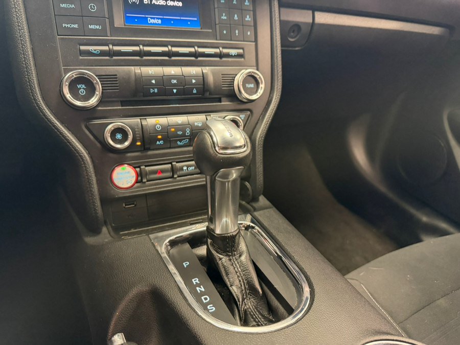 Used 2017 Ford Mustang Coupe RWD image 44
