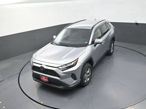 Used 2024 Toyota RAV4 XLE FWD image 25