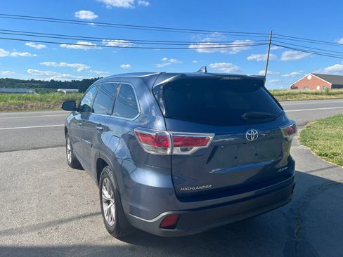 Used 2015 Toyota Highlander XLE AWD/4WD image 5