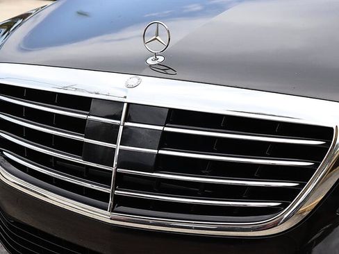 Used 2015 Mercedes-Benz S 550 Sedan image 62