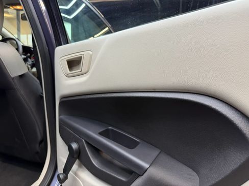Used 2013 Ford Fiesta S w/ Convenience Pkg FWD image 34