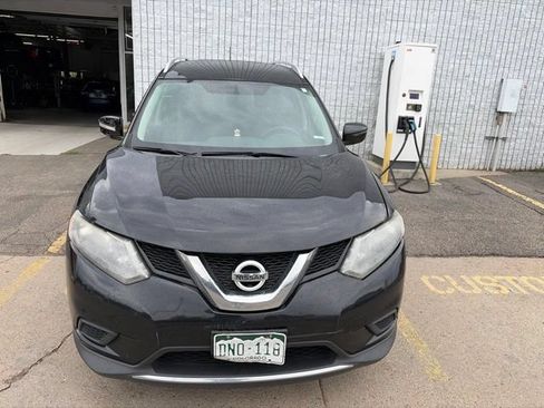 Used 2016 Nissan Rogue SV AWD/4WD image 4