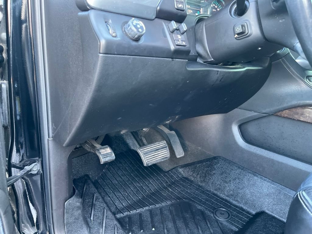 Used 2016 Chevrolet Tahoe LT RWD image 14